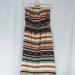 Strapless flowy dress